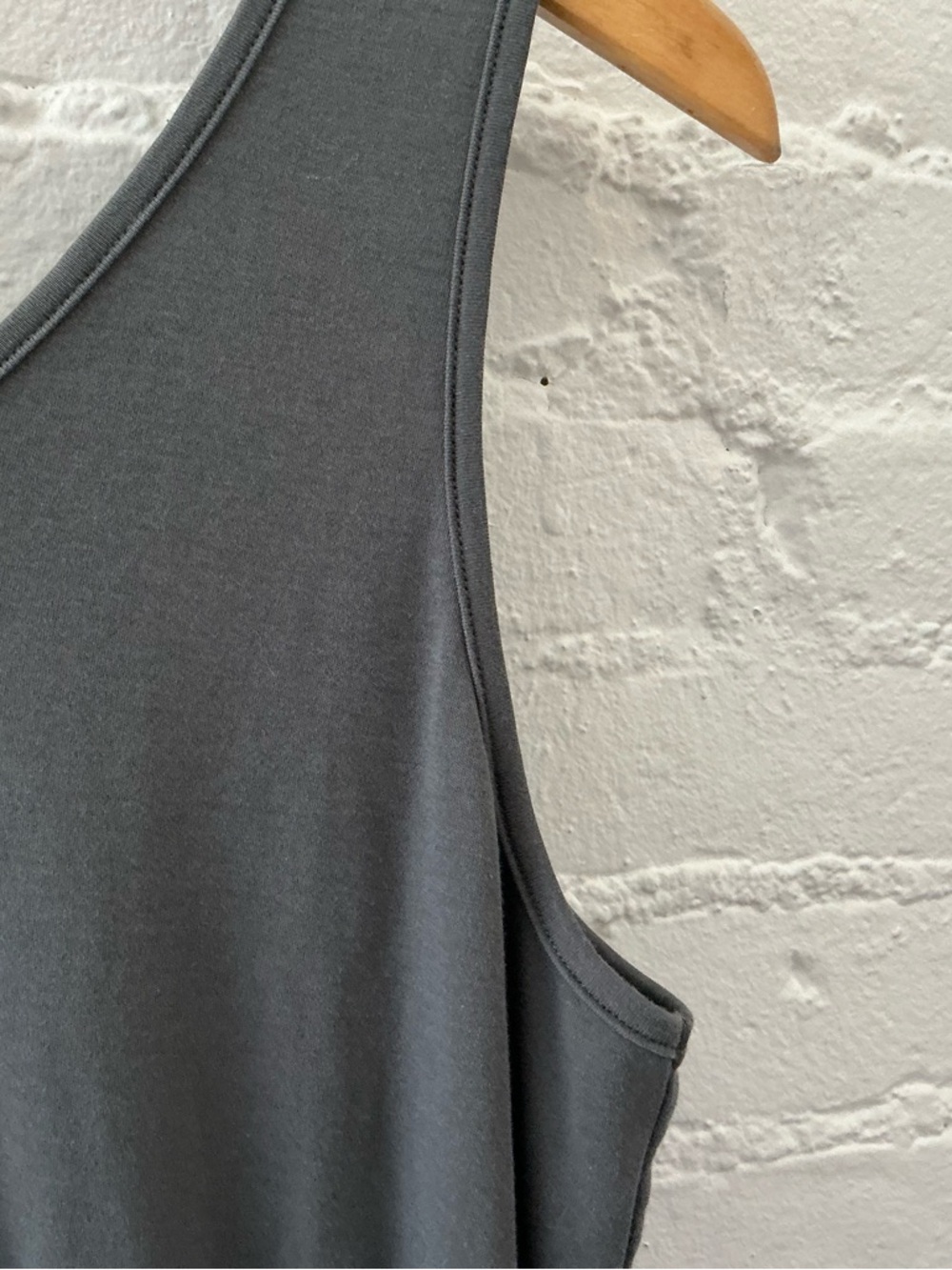 Indigenous Organic Cotton Dress Dark Gray V-Neck Minimalist Fair Trade Quality L - Picture 4 of 11